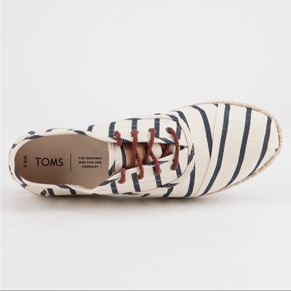 TOMS Cordones Rivera Navy and Cream Striped Shoes